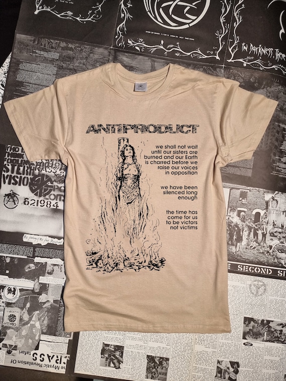 Antiproduct ~ t-shirt (Punk clothes/Punk clothing/Crust t- shirt/Metal/Anarchism/Feminism/Enviromentalism/Political)