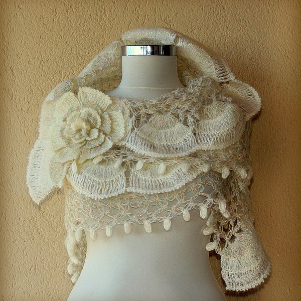 Pearl of Bosphorus/ Ivory Wedding Shawl Crochet Bridal Shawl Wrap Shrug Bolero Cream Ivory Gold Ruffle Shawl Bridal Accessories