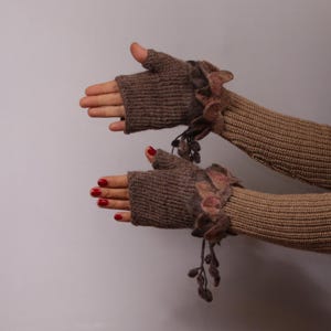 Knit Fingerless Gloves, Knit Gloves for Women, Crochet Gloves, Pure Wool Arm Warmers, Winter Gloves, Fingerless Gloves Brown