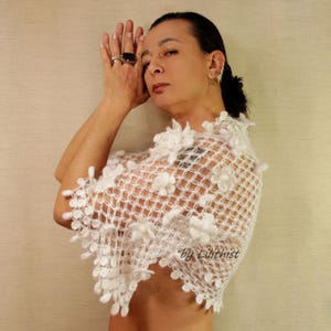 Bridal Bolero Shrug, Summer Wedding Shrug, Crochet Shrug Off White, Bridal Bolero Jacket, Wedding Bolero, Crochet Bolero for Women, Cover Up