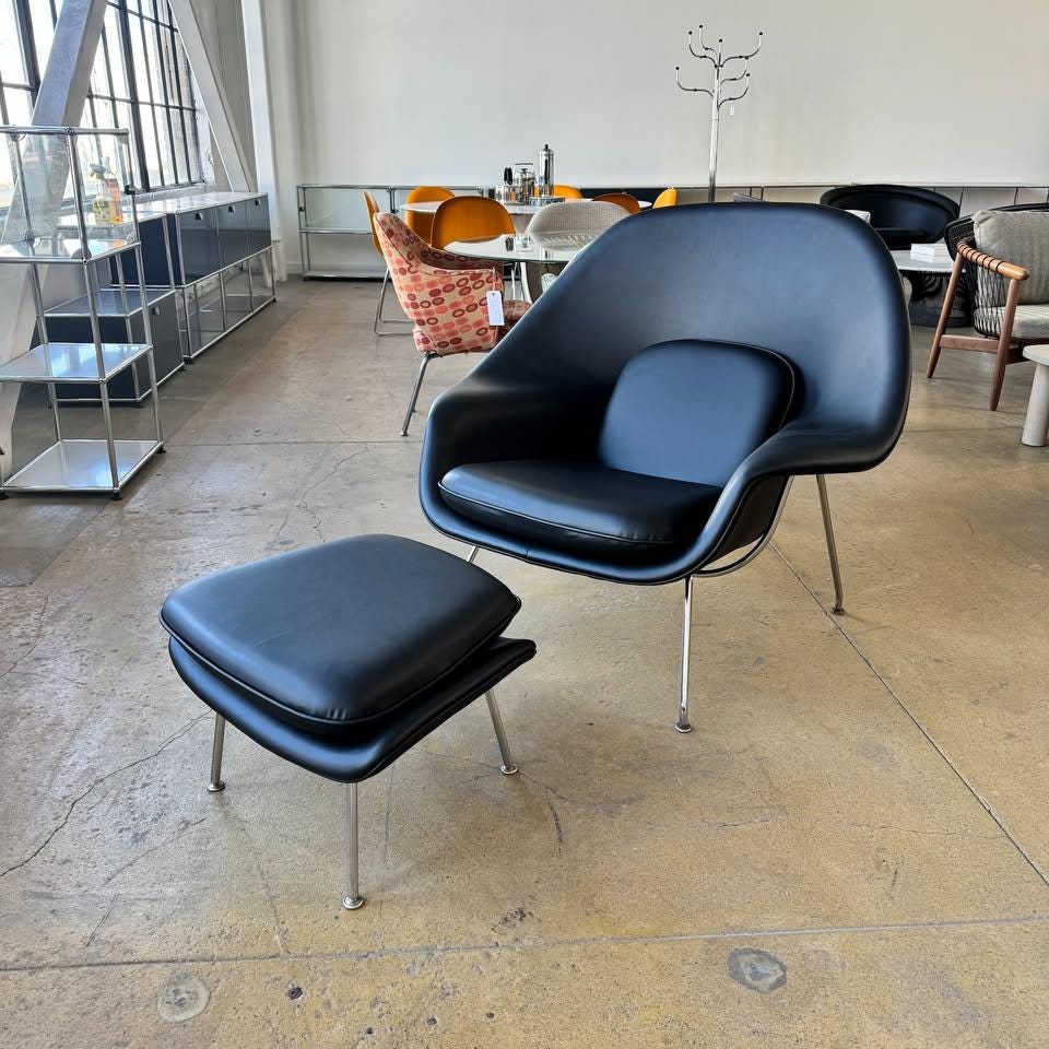 エーロ サーリネン ハードカバー 2005/9/1 ノル(Knoll)のエーロ・サーリネン(Eero Saarinen)デザインの家具