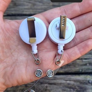 when you order with a belt clip, you will have the option of either one.