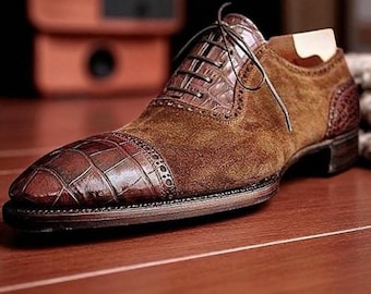 Handgemachte braune Wildleder-und Leder-Wingtip-Oxford-Schuhe, rahmengenäht