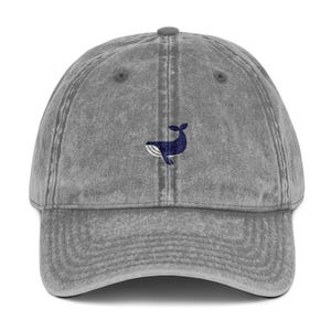 Embroidered Vintage Cap with Whale, Retro Baseball Hat for Ocean Lovers, Nautical Dad Hat, Beachwear Accessories, Gift for Men and Women,