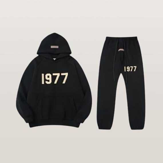 essentials 1977 スウェット Essentials Beige '1977' Sweatshirt | Garmentory