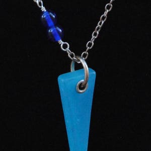 Blue a necklace image 3