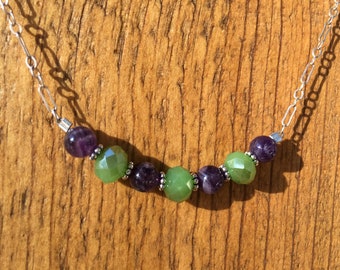 Amethyst and green faceted glass bead choker or short necklace.