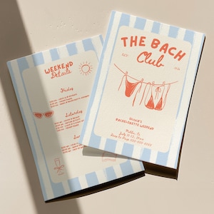 Puede incluir: Dos tarjetas de invitación con un borde a rayas azul claro y blanco. Las tarjetas tienen texto e ilustraciones en coral. Una tarjeta dice "The Bach Club" y "Olivia's Bachelorette Weekend". La otra tarjeta dice "Weekend Details".