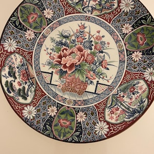 Tajimi Japanese collectible Plate
