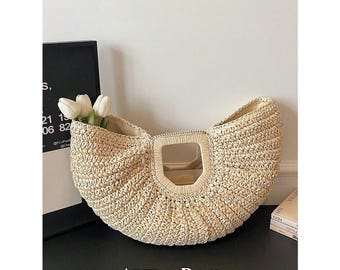 Clutch Borsa da Spiaggia Mezza Cerchio Intrecciata in Paglia