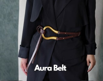 Modischer brauner Ledergürtel mit großer, kunstvoller goldener Metallschnalle, Statement-Taillengürtel für Damen, elegantes Accessoire im Vi