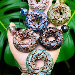 Orgonite-hangerketting: 'Tesla 369' torus, Rodin-spoel | Opties geboortesteen en dierenriem, gepersonaliseerd cadeau