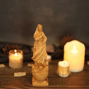Virgin Mary Wooden Statue Mother of God Figurine Handmade Catholic Christian Religious Altar Decor Giftv
