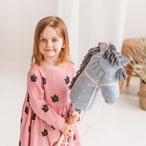 Unicorn Hobby Horse, Kinderverjaardagscadeau, Kinderfeestspeelgoed, Magische Steed Pony, Feestelijk speelgoed, Kleindochter Cadeau, Kinderspeelgoed, Stokpaardje