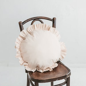 Round Ruffle Pillow, Throw Cushion, Circle Pillow, Boho Round Pillow, Decorative Pillow, Ruffle Pillow Cover, Shabby Decor, Soft Pillow
