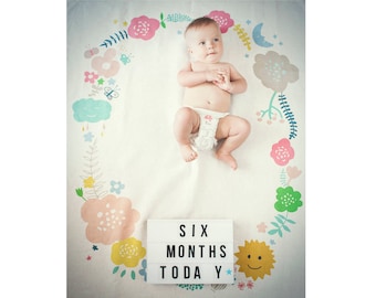 Newborn Photo Prop: Baby Photo Monthly Milestone Blanket for Baby Girl Photography