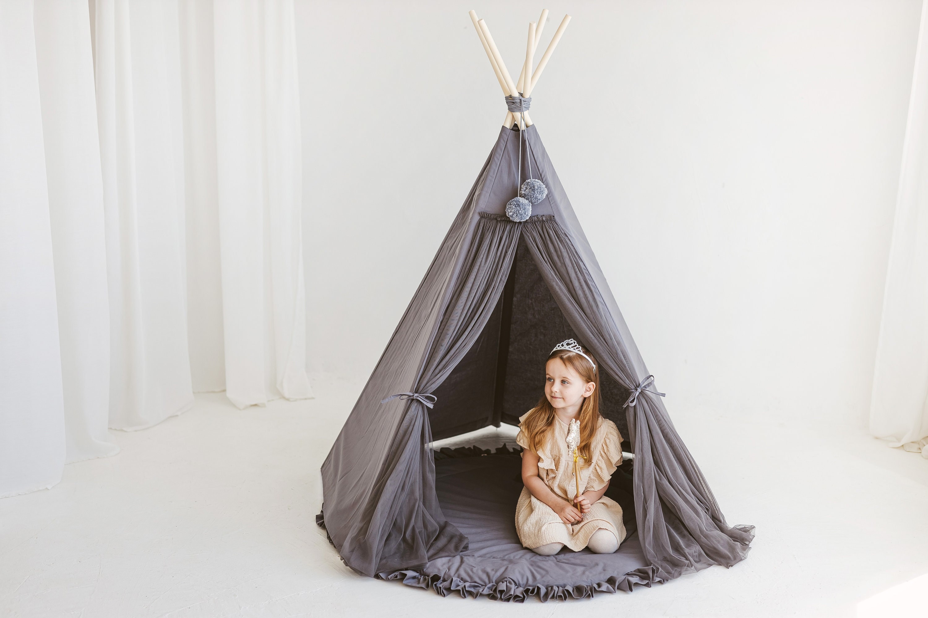 Kids Teepee, Teepees for Girls, Toddler Tent, Tipi Play Tent, Tipi Enfant,  Tipi Zelt Kidner, Teepees for Kids, Indian Teepee Tent, Pom Pom 