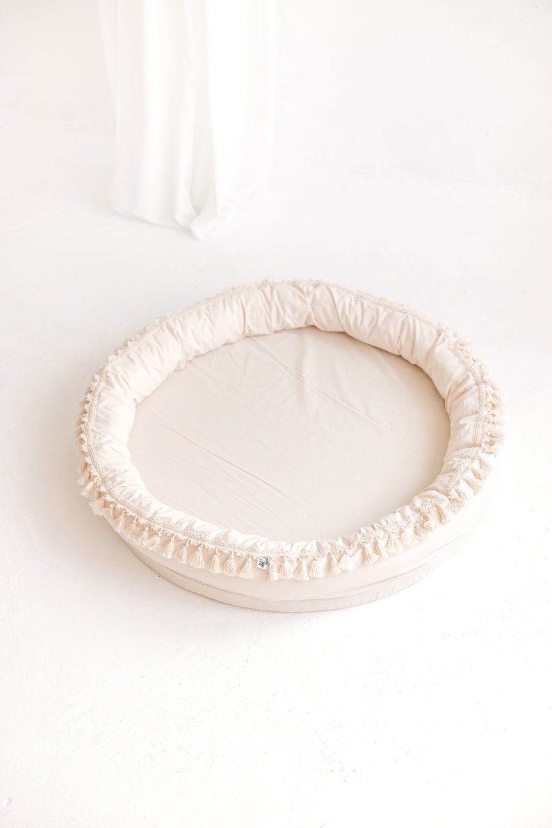 Kids play mat Toddler nest Round floor cushion Children Seating pillow