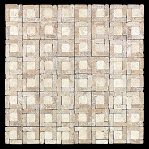 Könnte beinhalten: Ein quadratisches Mosaikfliesenmuster mit einem sich wiederholenden Design aus Quadraten und Rechtecken in Beige- und Brauntönen. Die Fliesen sind in einem Raster angeordnet und erzeugen ein geometrisches Muster für Böden oder Wände.