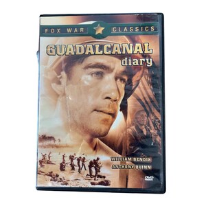 Puede incluir: Juego de tres tazas de cerámica con acabado mate y moteado. Cada taza presenta un color diferente: azul claro, crema y gris. Las tazas tienen un diseño simple y moderno y un asa cómoda.