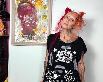 T-shirt middeleeuwse folklore, pre-order. T-shirt met occulte zeefdruk, goth Witchy-t-shirt, duivels, schedels, kraai, pentagram, festivaltop, donkere kunst