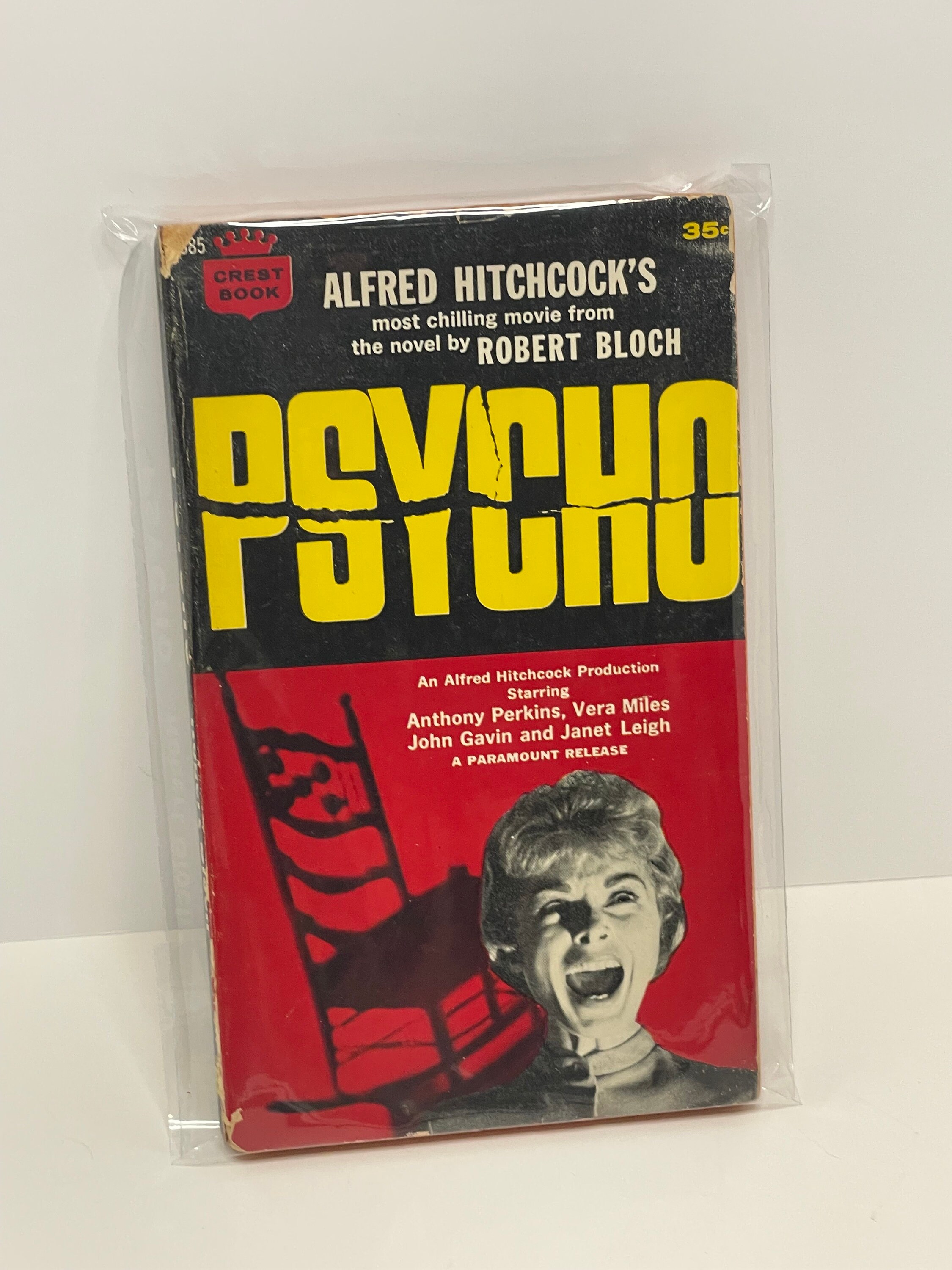 Alfred Hitchcock's Psycho (The Film Classics Library): R. J.