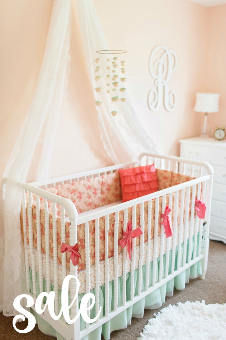 boutique crib bedding