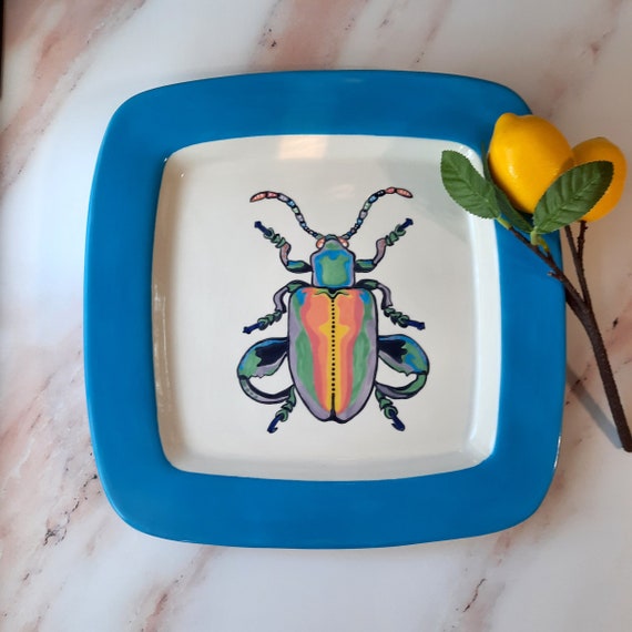 BUG OUT WARE Extra Large Square Platter: Stylish Beetle Dressed for the Tropics