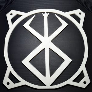 Berserk Brand of Sacrifice PC Fan Grill Cover | Matte PLA | 120mm & 140mm | Schwarz oder Weiß