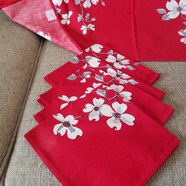 Vintage wilendur Red dogwood tablecloth and napkins