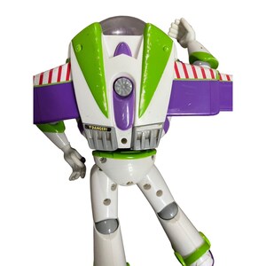 Lote de figuras de Disney Toy Story: Buzz Lightyear, Jessie y Bullseye (Thinkway Toys Works) imagen 17