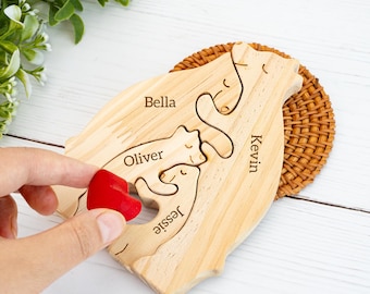 Custom Wooden Bear Puzzle, Father‘s Day Gift, Family Hug Puzzle, Personalized Bear Hug Gift, Engraved Family Keepsake, Unique Family Puzzle