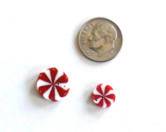 PEPPERMINT SWIRL BUTTONS. Just Another Button Company Small Clay peppermint swirl buttons. Buttons sold individually, gingerbread cookies