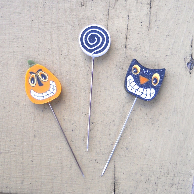NEW PDFPATTERN black cat pincushion design knit cat Etsy