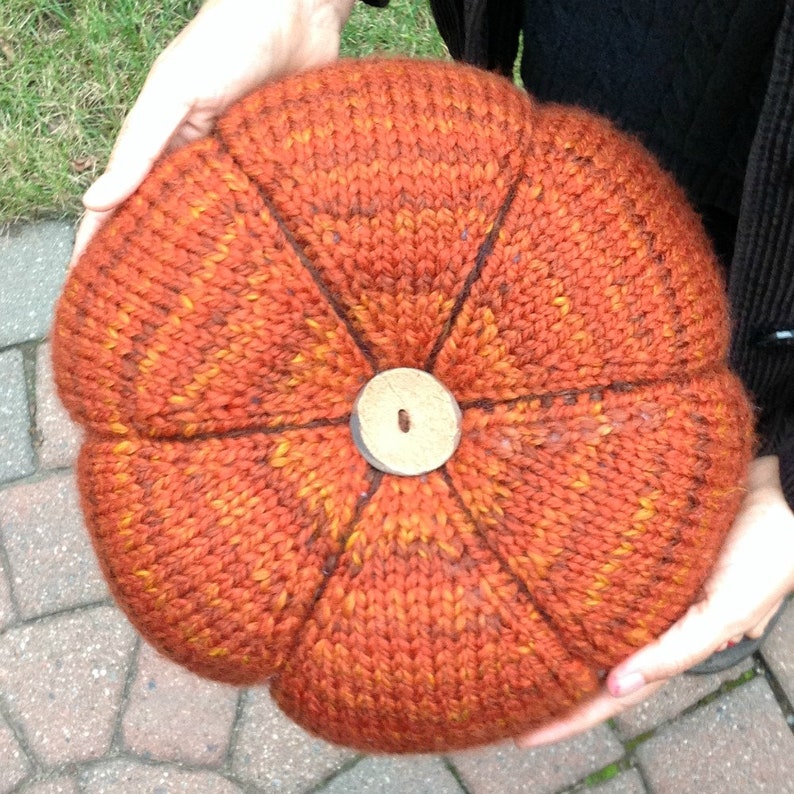 PUMPKIN PILLOW Pattern-PDF. Knit 12-inch Wide Decorative Pumpkin Pillow Pattern. No Felting Required. image 6