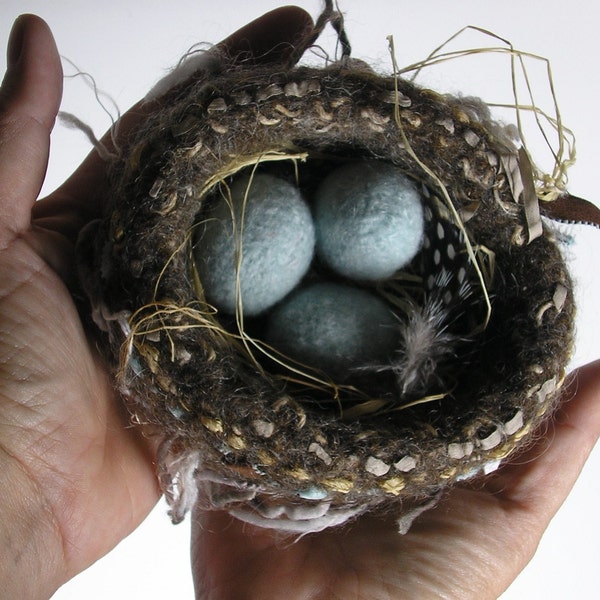 Wool Bird Nest and Eggs