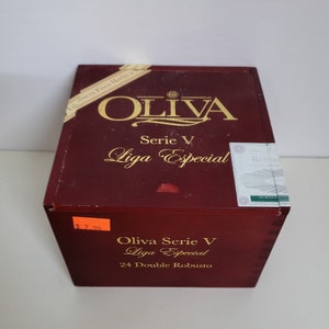 Oliva Serie V Wooden EMPTY Cigar Box with Slide Top