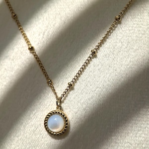 Luna Glow Necklace - Dainty Necklace - Gift for her - Necklaces for women - Moon Stars Necklace - Sun Necklace - Pearl Moon Necklace