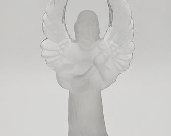 Frosted Glass Angel Figurine – Clear & Satin Finish Guardian Angel with Wings
