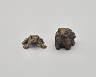 Pair of Vintage Brass Frog/Toad Figurines – Small Animal Sculptures