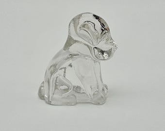 Vintage Clear Glass Dog Figurine – Collectible Canine Decor