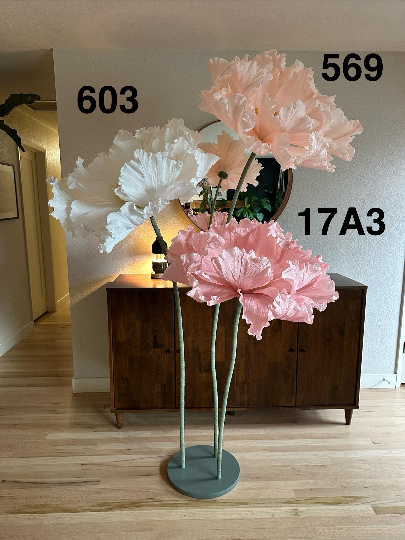 Giant Oversized Crepe Paper Poppy Flowers: Oversized Freestanding