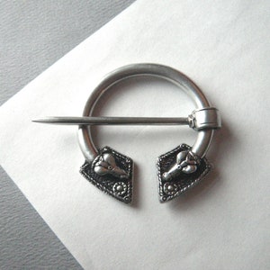Silver Celtic Real Penannular Brooch, Cloak / Tartan / Plaid Shoulder Clasp, Animal Head