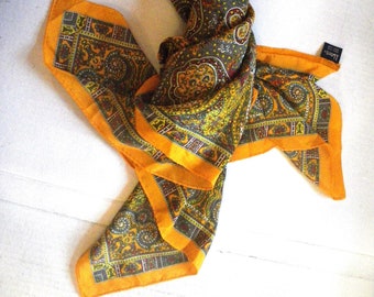 Satin Square Silk Feeling Hair Scarf Honey Bee On Honeycomb Seamless Pattern Fashion Pattern Silk Scarf For Women/mens Necktie Bandanas Satin Square Silk Feeling Hair Scarf Honey Bee On Honeycomb Seamless Pattern Fashion Pattern Silk Scarf For Women/mens Necktie Bandanas