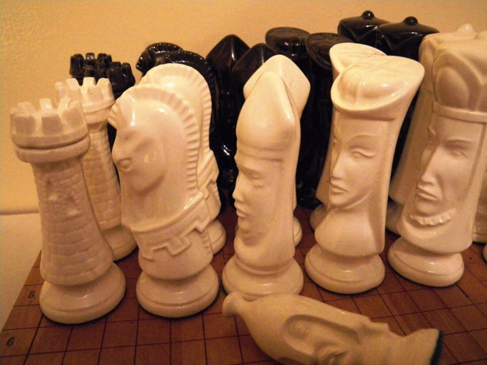 duncan medieval chess set