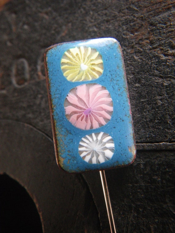 Handcrafted Flower Power Enamel Stick Pin, 1960s 1
