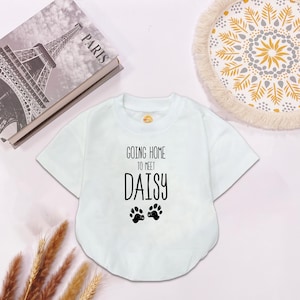 Going Home to Meet My Pups Puppy Baby Romper, New Best Friend Bodysuit, Personalized Dog Name Bubble Romper, comming home outfit, baby Gift