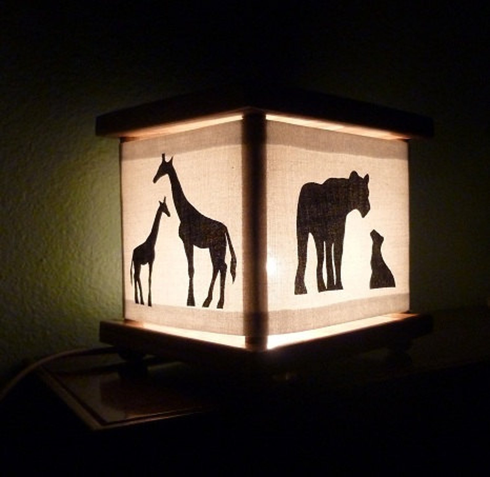 safari light lantern