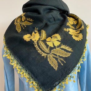 Vintage Turkish Yazma – Black & Mustard Floral Headscarf with Crochet Lace