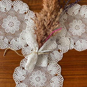 Handmade Vintage Crochet Doilies – 1980s White Cotton Lace Set of 5 (8 in / 20 cm) – Unused Heirloom Table Decor